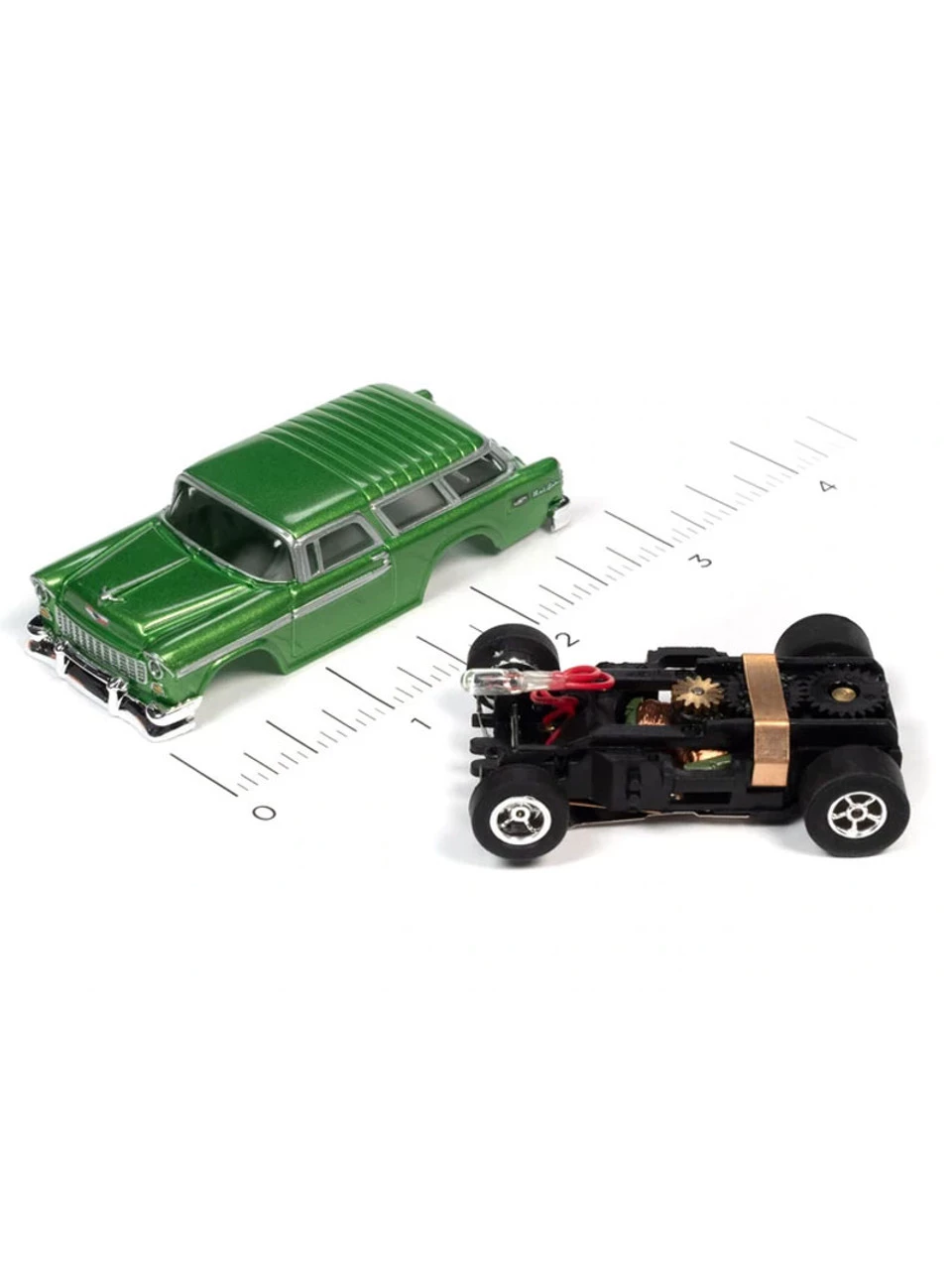 Auto World 1955 Chevrolet Nomad (Green) X-Traction Flamethrowers R33 HO Slot Car - Image 3