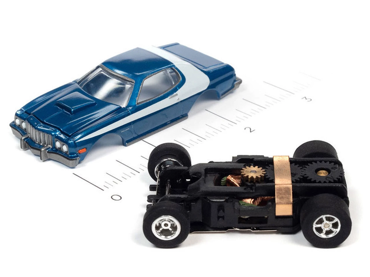 Auto World 1976 Ford Torino (Blue) X-Traction R34 HO Slot Car - Image 3