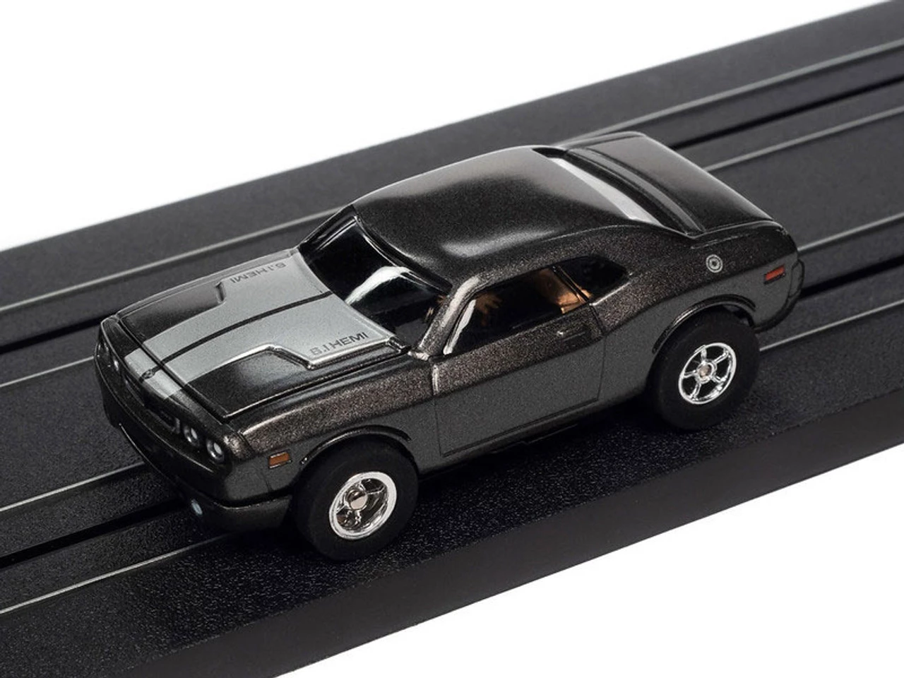 Auto World 2008 Dodge Challenger (Gray) X-Traction R34 HO Slot Car - Image 2