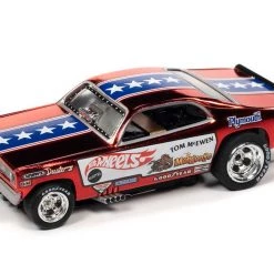 Auto World Tom "The Mongoose" McEwen 1970 Plymouth Duster 4Gear R26 HO Slot Car