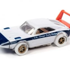 Auto World iWHEELS 1969 Dodge Charger Daytona X-Traction R35 HO Slot Car