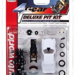 Auto World 4 Gear Deluxe Pit Kit (w/1970s Chevy Camaro Funny Car Body) HO Slot Car