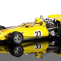 Scalextric McLaren M7C - Jo Bonnier Legends 1/32 Slot Car