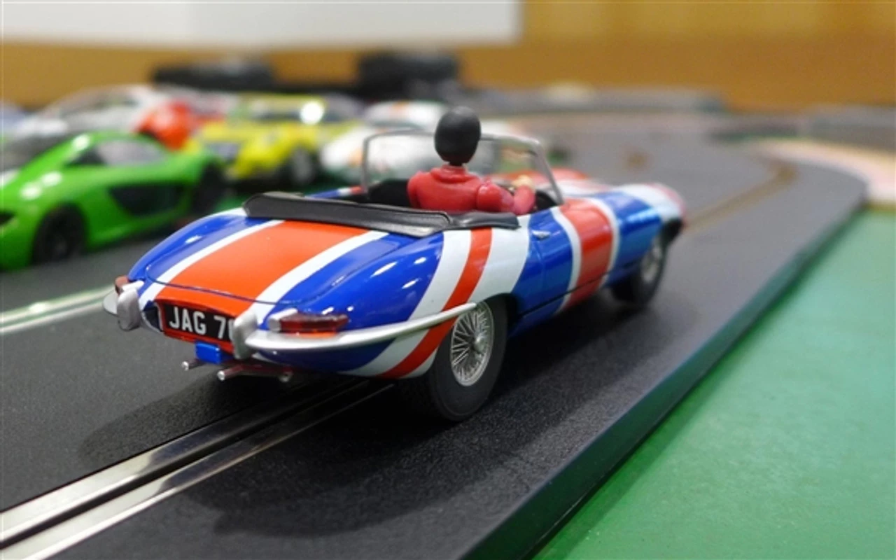 Scalextric Jaguar E-Type Union Jack 1/32 Slot Car - Image 3