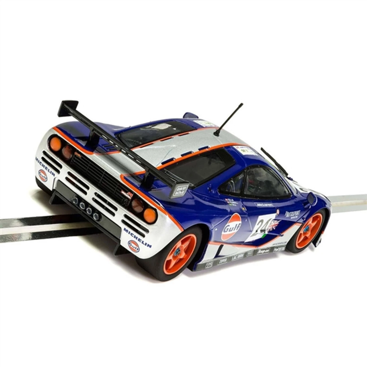 Scalextric McLaren F1 GTR 'GULF' Blue/Orange 1995 LeMans 1/32 Slot Car - Image 2