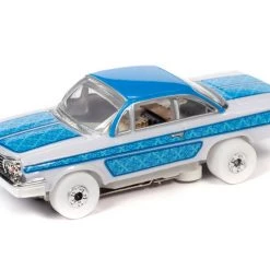Auto World iWHEELS 1962 Chevrolet Bel Air Thunderjet HO Slot Car